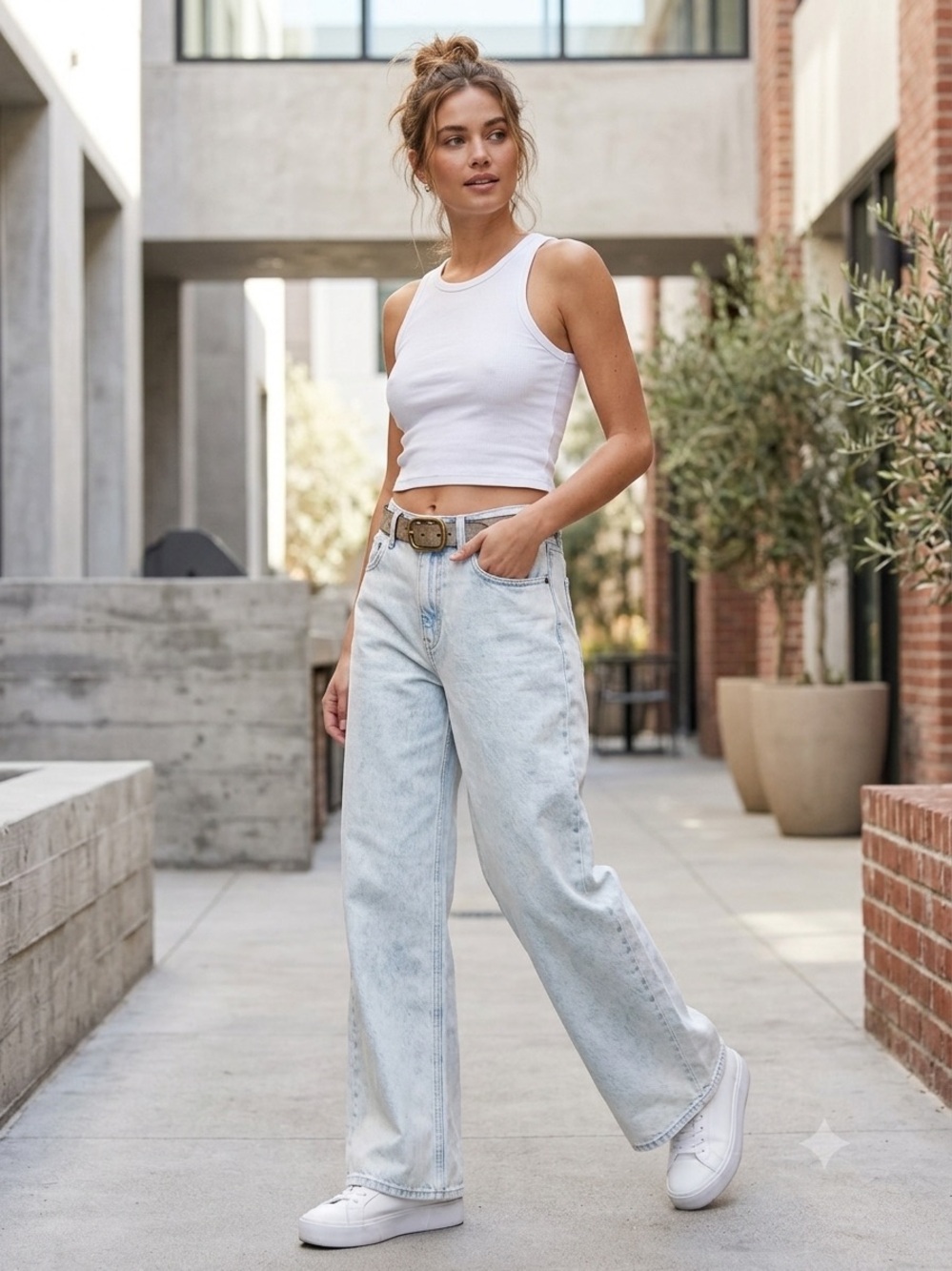 H&M High-Rise Baggy Wide Leg Women’s Jeans in Light Wash Size 14